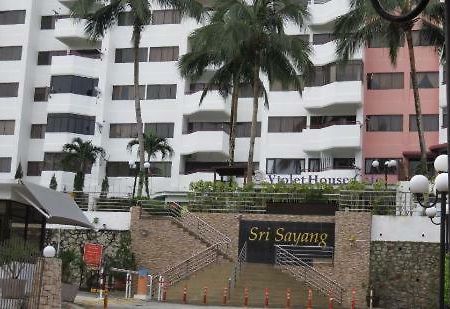 The Barn Private Home @ Sri Sayang Apartment バツーフェリンギビーチ エクステリア 写真