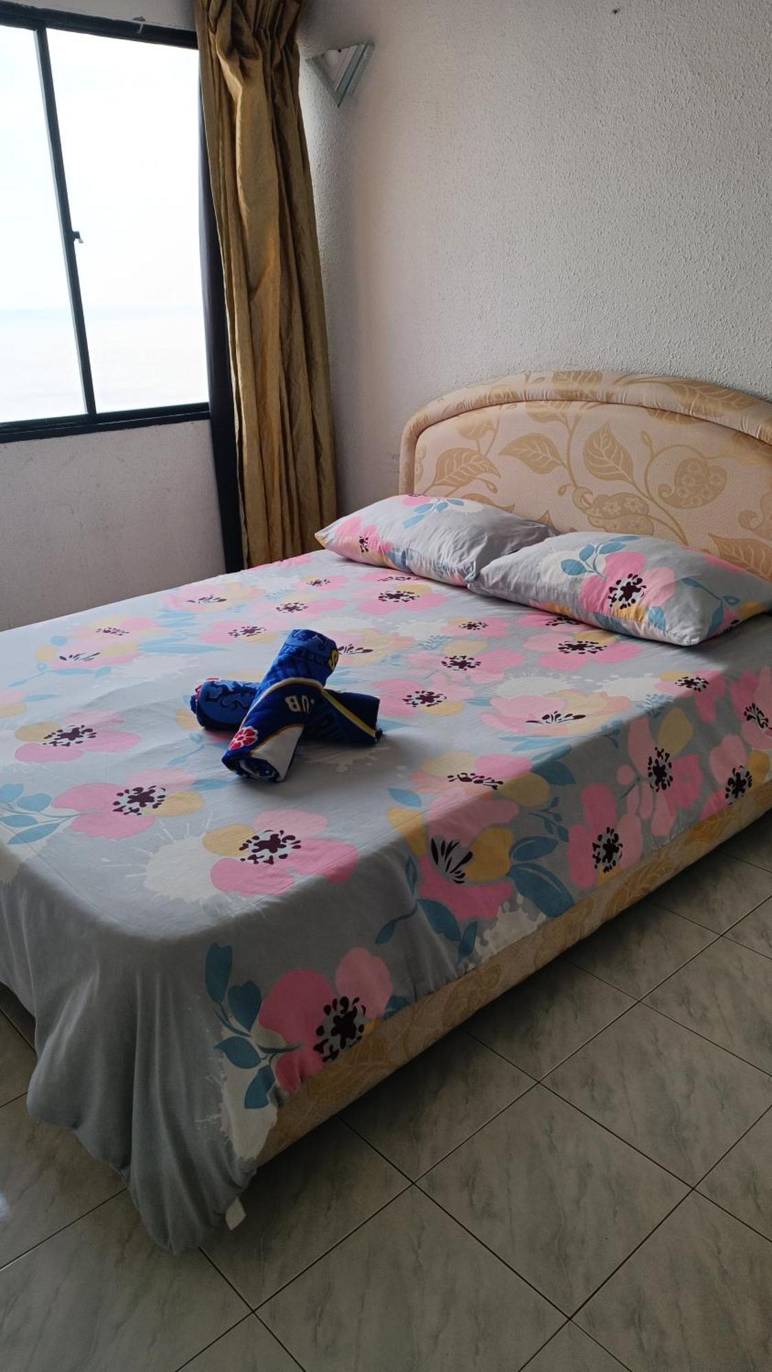 The Barn Private Home @ Sri Sayang Apartment バツーフェリンギビーチ エクステリア 写真