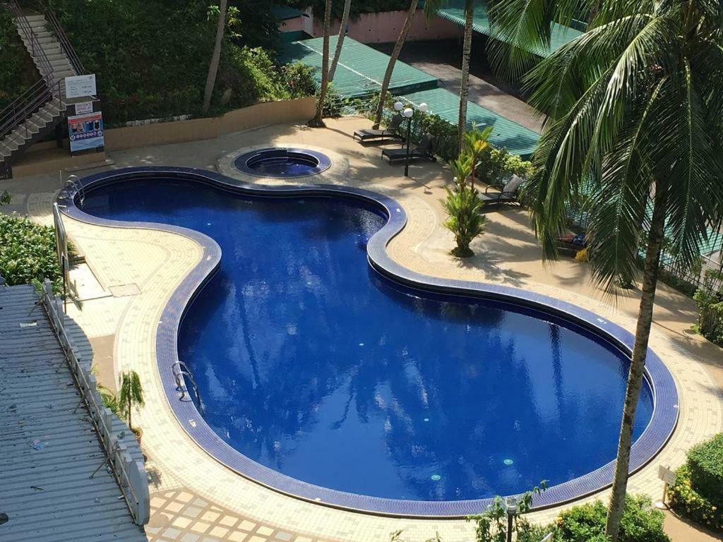The Barn Private Home @ Sri Sayang Apartment バツーフェリンギビーチ エクステリア 写真